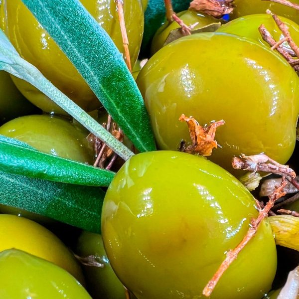 Aceitunas de campo real verdes aceitunas zoom