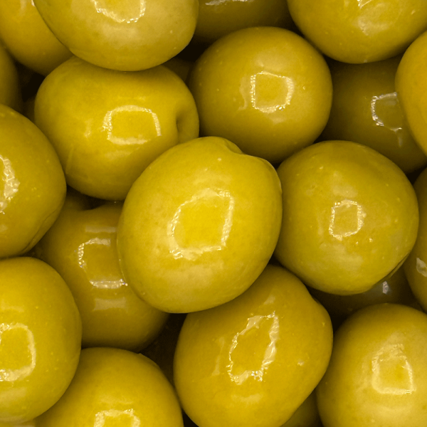 Aceitunas manzanilla muy verdes- Detalle de aceitunas verdes sabor anchoa