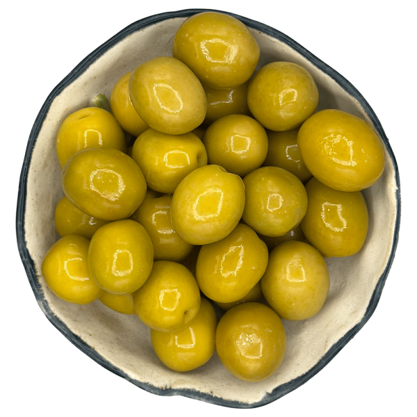 Aceitunas sabor anchoa en cuenco. Aceituna manzanilla con hueso sabor anchoa. Aceitunas sabor anchoa 450 g Aceitunas Bernabé